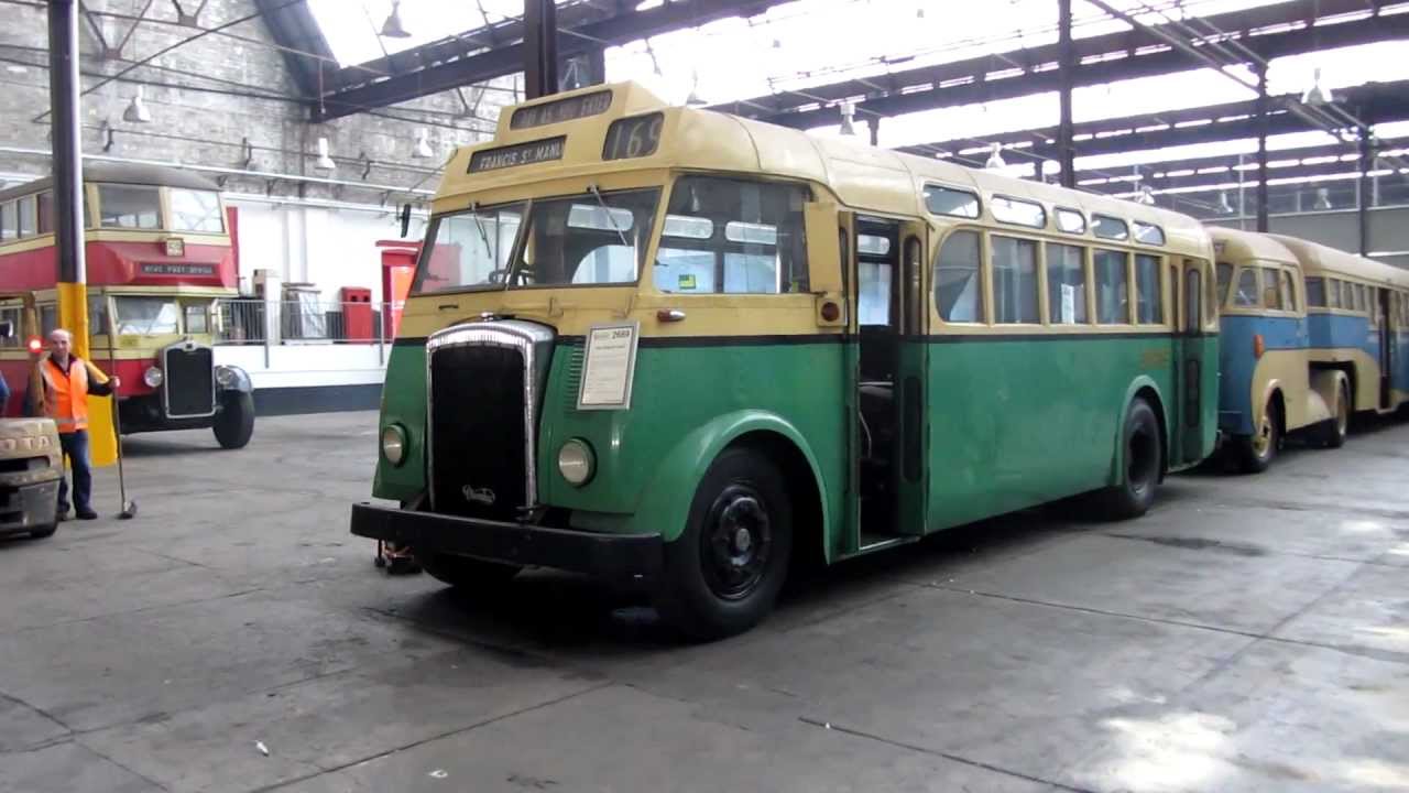Sydney Daimler CVG6 2669 is started & moved forward
