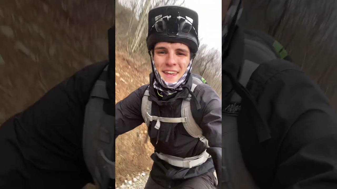 😱 J'AI PRIS LA GRÊLE EN VTT ENDURO 😱 