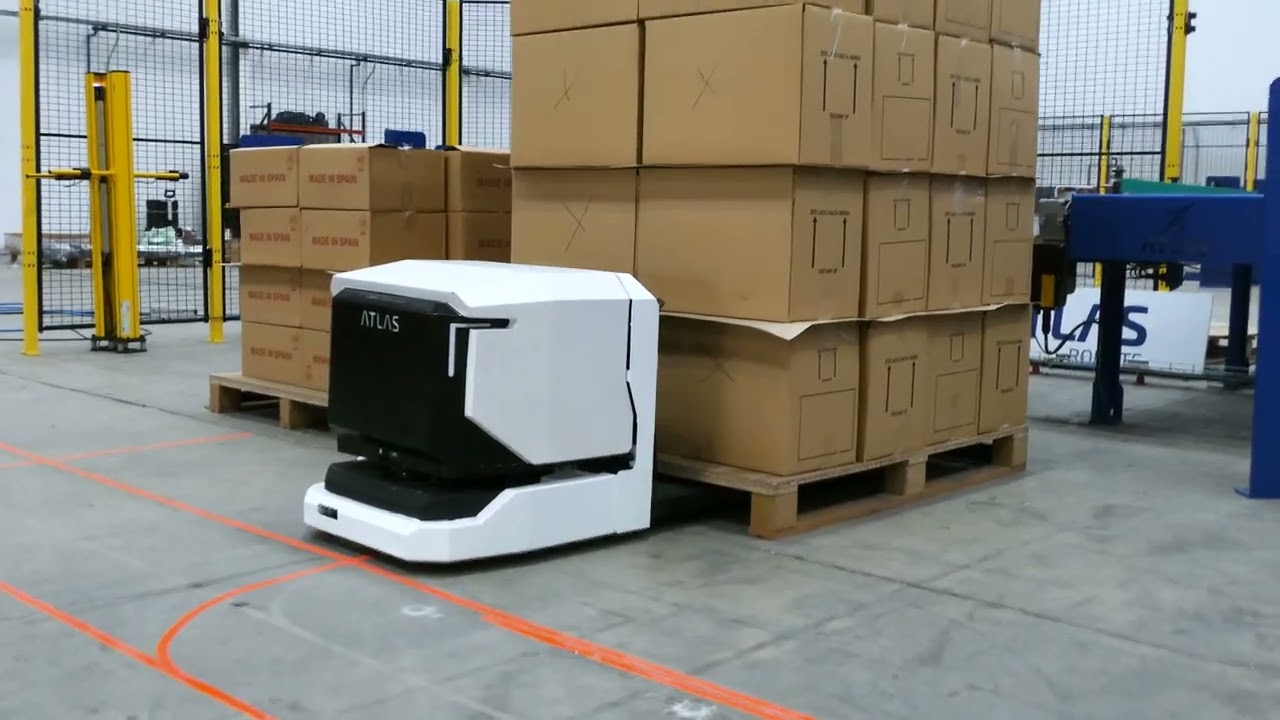 Case palletising robot with AGV and stretch wrapper