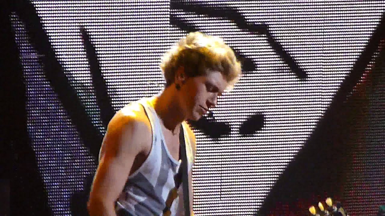 One Direction Teenage Dirtbag Houston July 21 2013