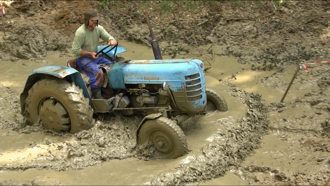 Tractors Stuck in Mud | 2/6
