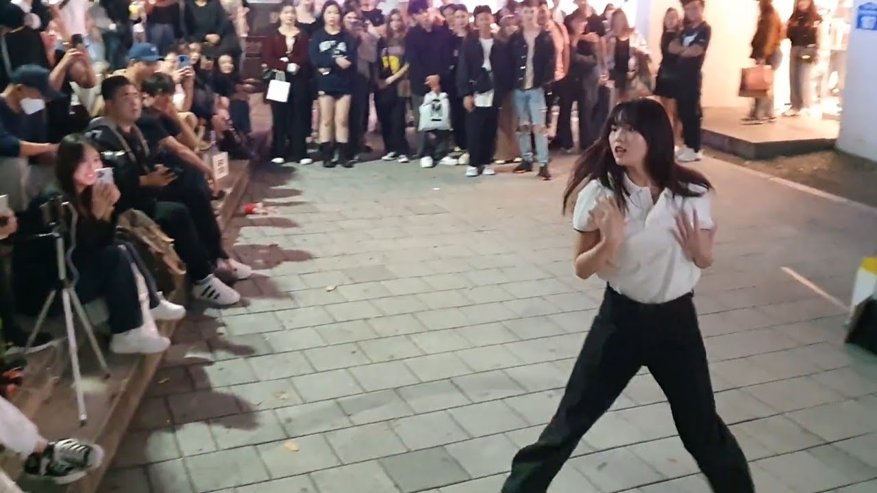 [STREET ARTIST] YU KAGAWA, HYOJIN & YOUNGWON. INTERACTIVE HONGDAE BUSKING. 230928.