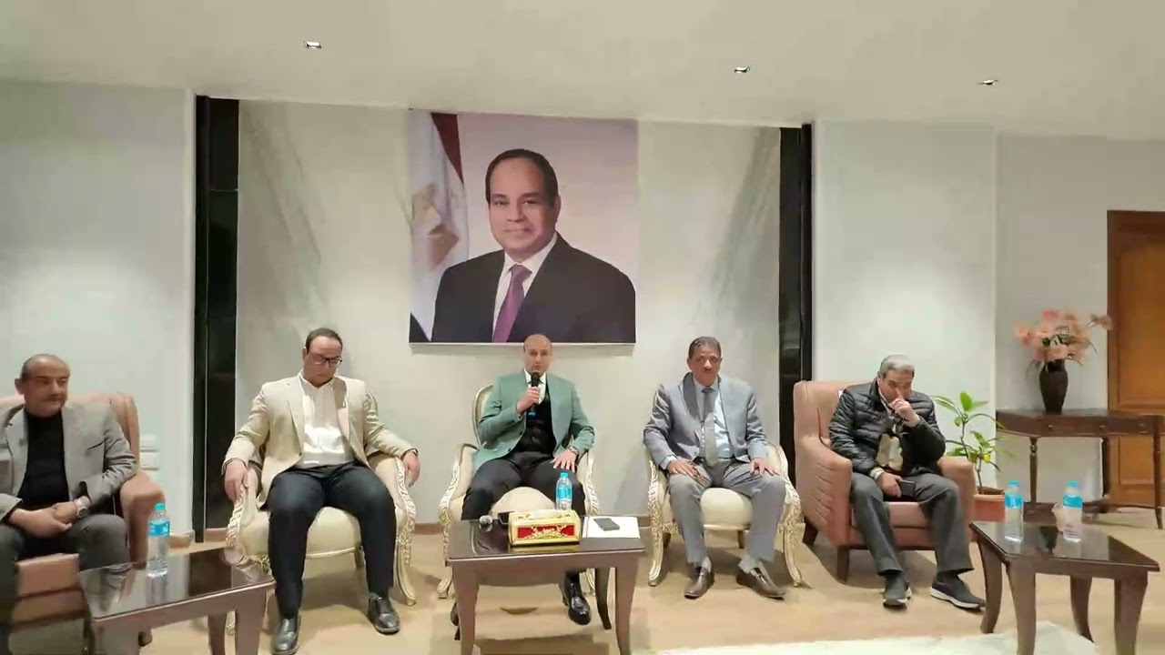 محافظ أسيوط يلتقي الصحفيين والإعلاميين ويؤكد: الإعلام شريك أصيل في التنمية