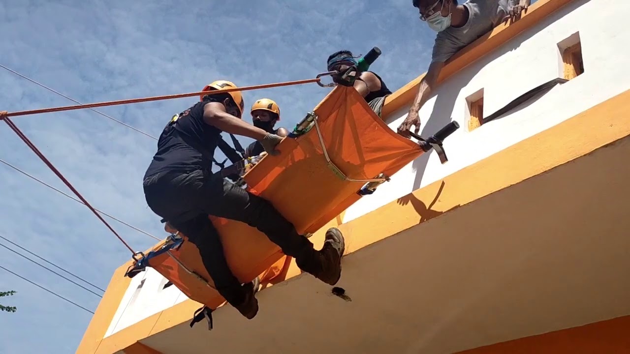 LATIHAN VERTICAL RESCUE, TRC PB BPBD KABUPATEN BREBES