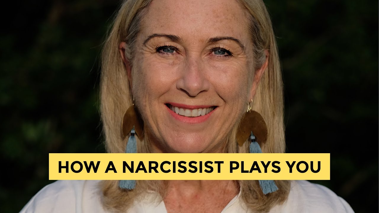 How a narcissist plays you. How a narcissist makes you feel.