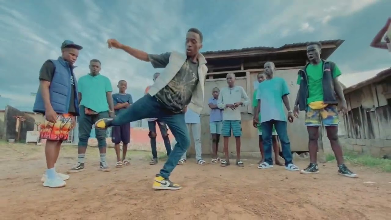 (Genéral itachi feat l’oiseau rare c’est encore lui hein)@loiseaurare8g @facetoface5  clip vidéo