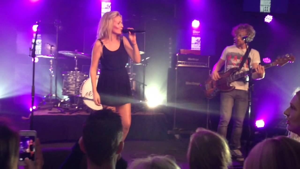 Miss Montreal - Hoe (live)