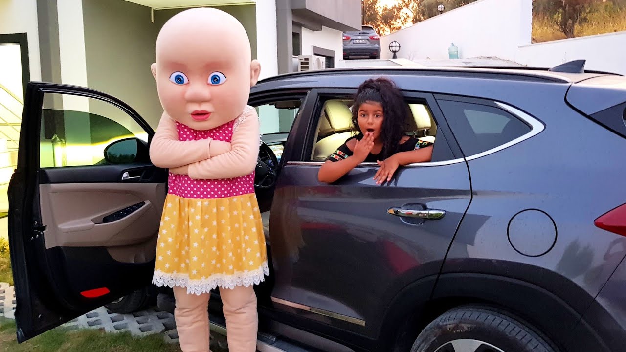 MİNİK Bebek Arabaya Giremedi YAĞMUR Okula Geç Kalacaktı. KARDEŞLER TV