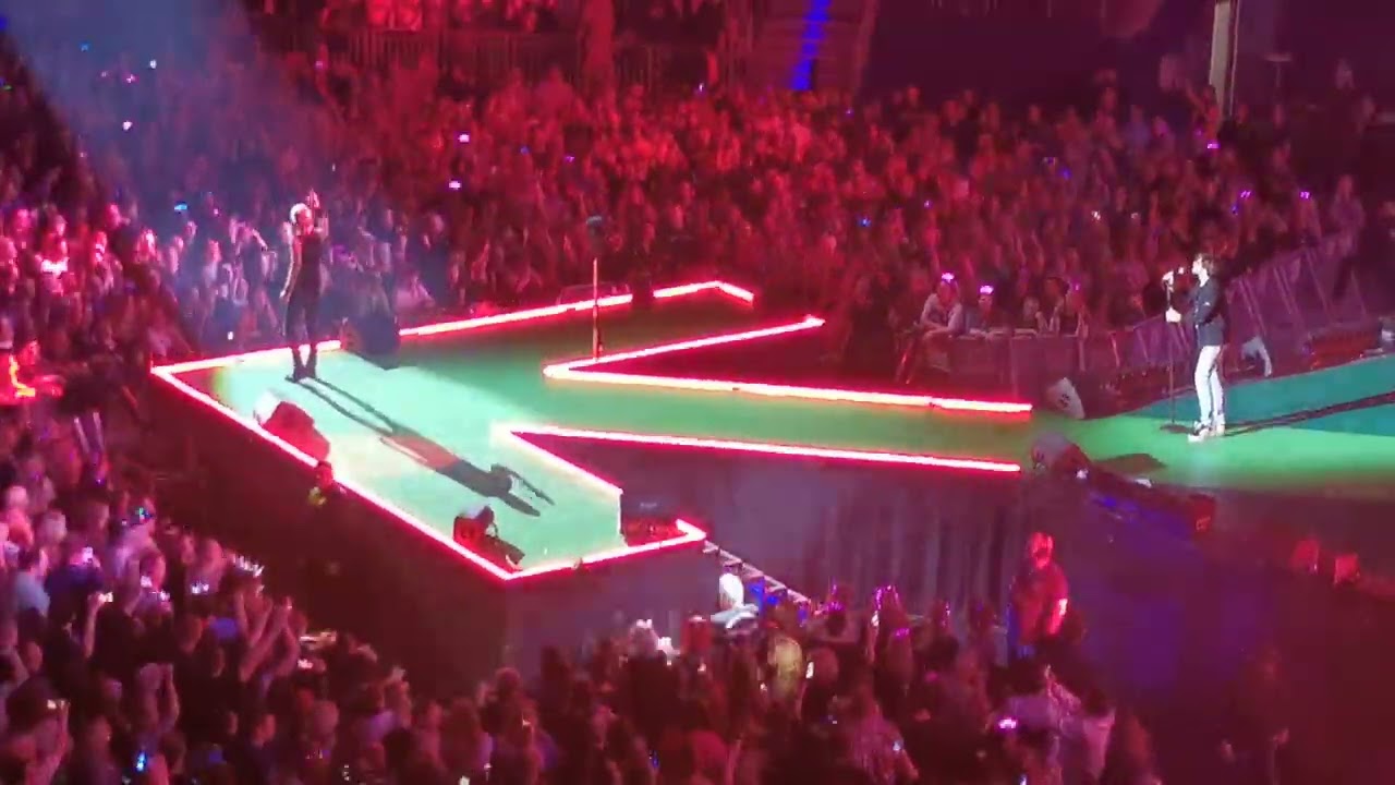 Gestern Abend in Hannover Schlager Nacht 23,Matthias Reim und Sohn.