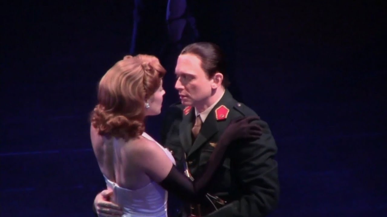 Michael Cerveris & Christina DeCicco - I'd Be Surprisingly Good for You (Evita Broadway)