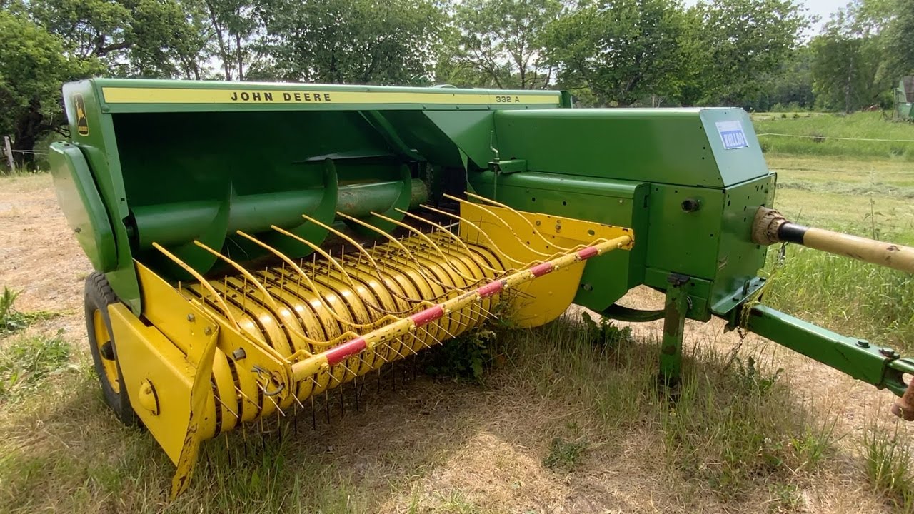 Köp Hårdpress John Deere 332 A på Klaravik