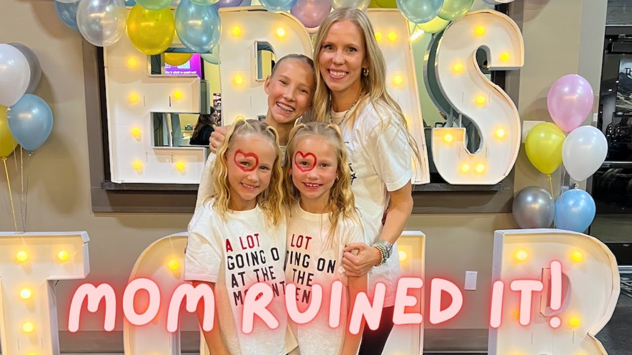 Oh no! See how mom ruined her outfit! 😬