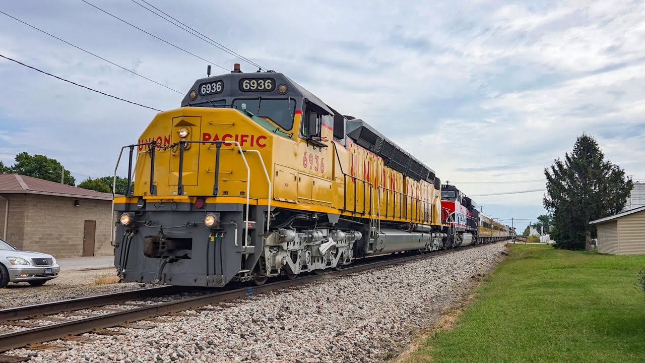UP 6936 Leads RRHMA Quad Cities Rocket At Durant Iowa
