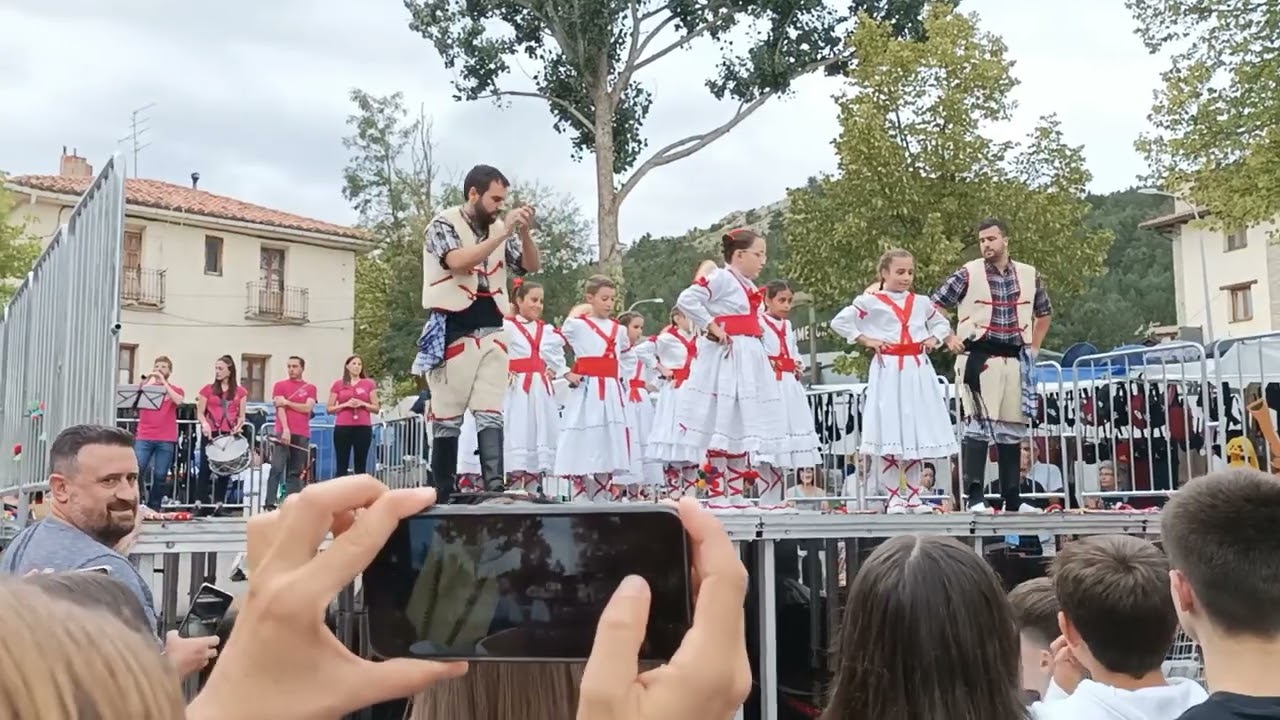 más fiesta en Alcalá de la selva