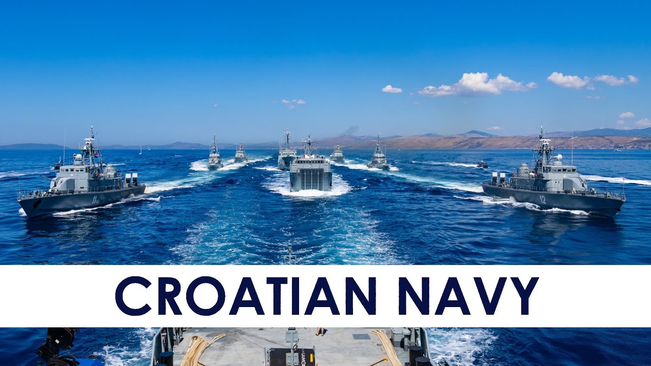 MIMOPLOV HRVATSKE RATNE MORNARICE - FLEET FORMATION CROATIAN NAVY
