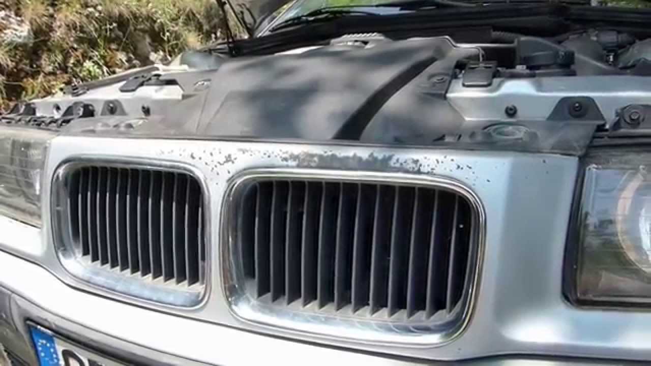 Comment démonter la tôle de calandre sur BMW E36