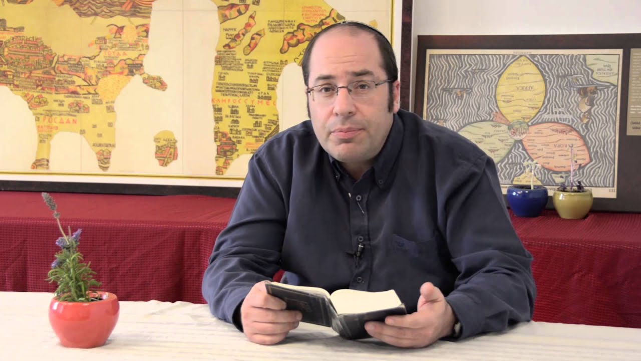 הרב אמנון בזק   שתי משמעויות למכת דם