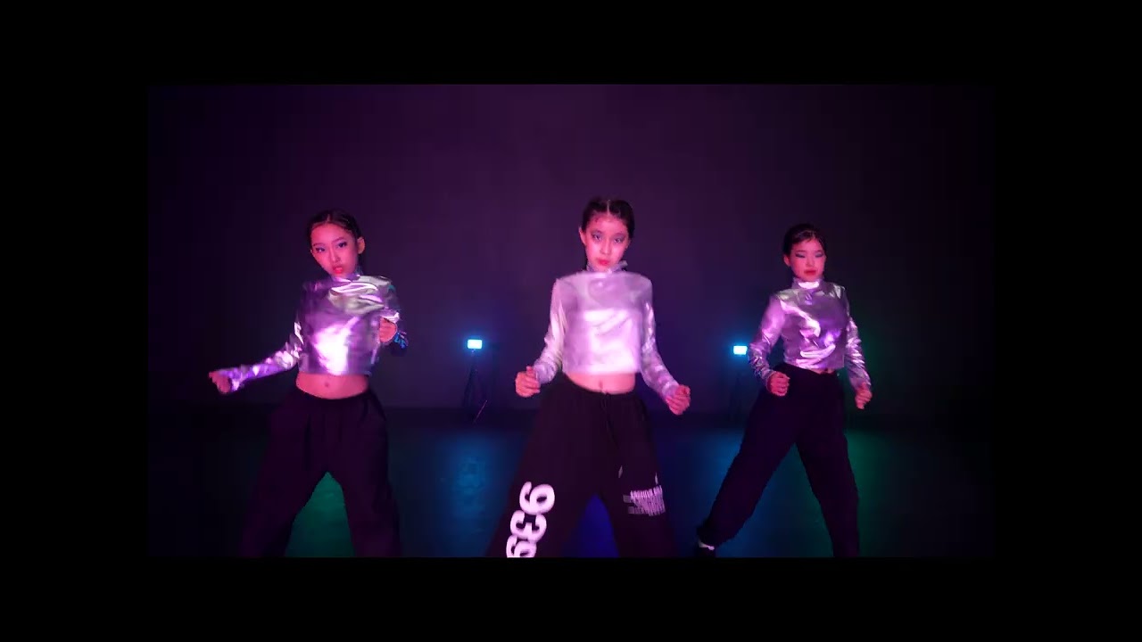[WELLBOSS] 키즈댄서 찐 실력자들! 웰보스 키즈! Water Crown (Choreography - WELLXIE)