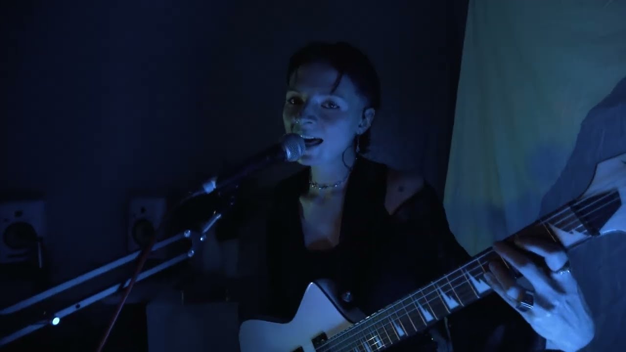 Lary Wave - Stilles Wasser (live)