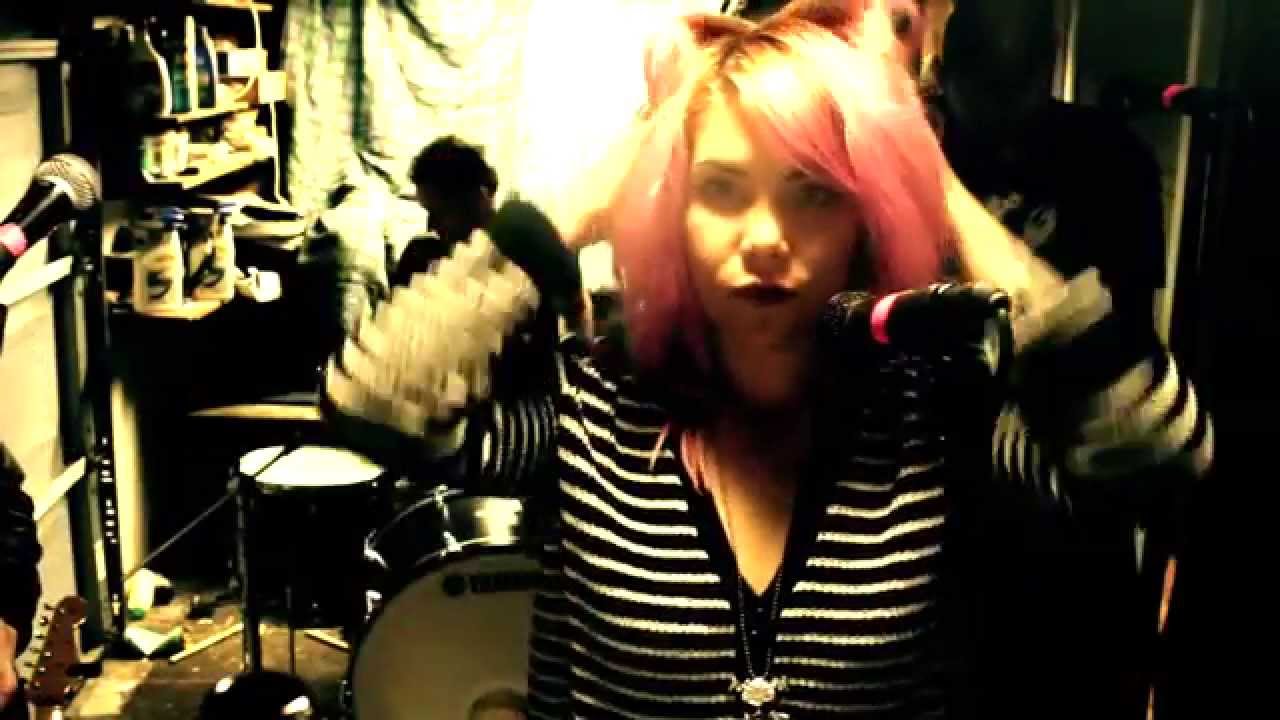 Turbulent Hearts - Never Getting Over You (Official Video)