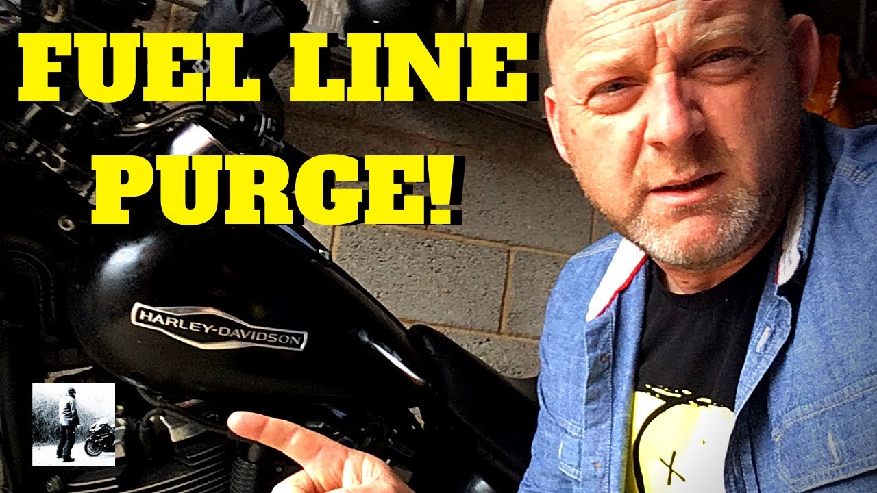 How to purge fuel lines on Harley Davidson - H-D Sport Glide Fuel Line Purge