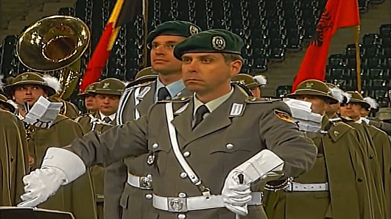 Torgauer Parademarsch: Stabsmusikkorps der Bundeswehr - NATO-Musikfestival 2010