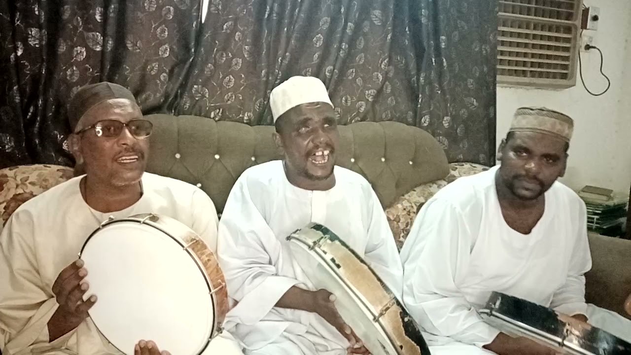 مدحة من زورة سيد أباي  الراوي الشيخ عبد القادر أب كساوي بصوت المادح عوض  والمجموعة #بصائر_للمديح