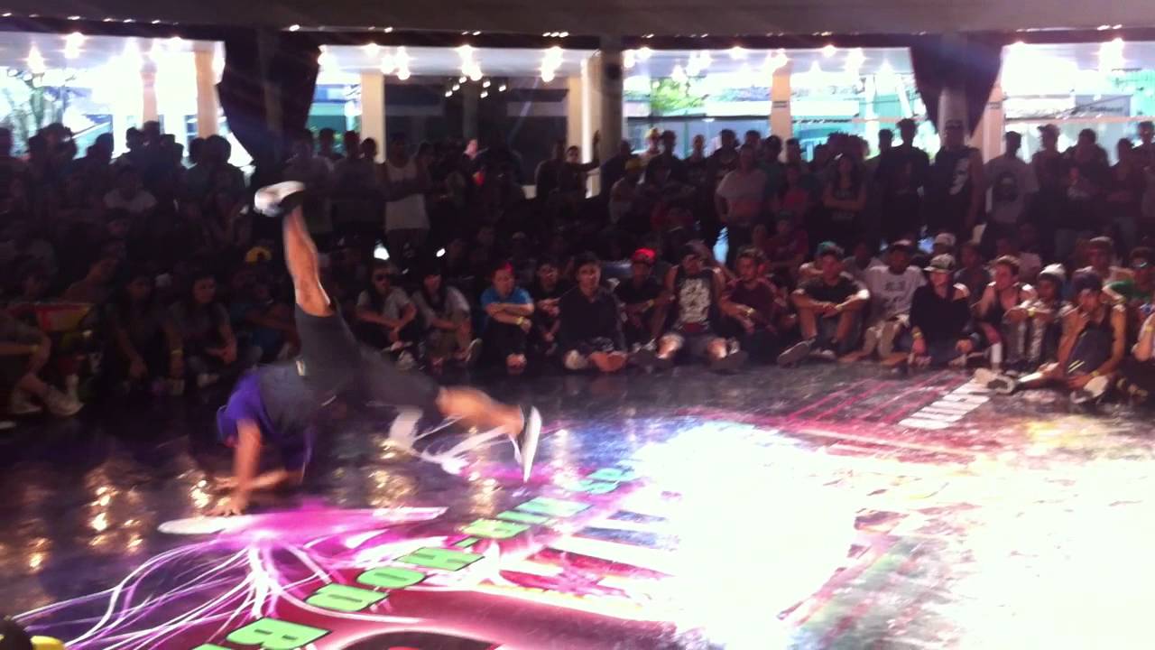 bboy aranha  arena caieras 2013