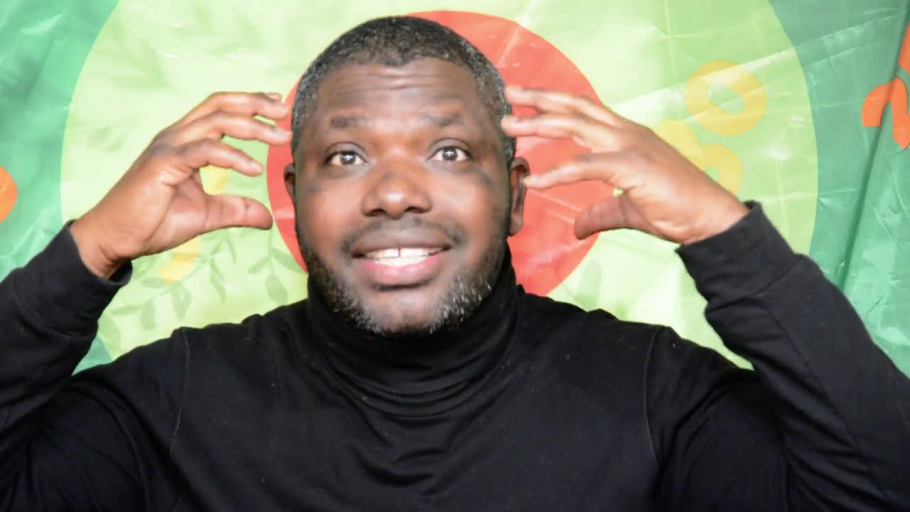 NDABAZA PATRICK NYAMVUMBA: ESE WABUZE IKI? BYAKUMARIYE IKI KUBA GENERARI UKABA USHONGA NK'ISABUNE?