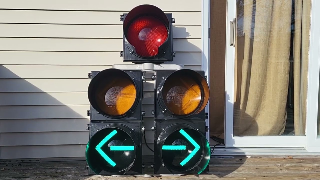 Double Green Arrow & Double Flashing Yellow Arrow Bi-modal Doghouse Signal.