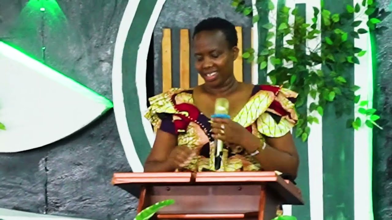 MISSIONARY ESTHER🇺🇸MUGITERANE CYABAYUMBE MBARARA AVUZE IBINTU BIKOMEYE