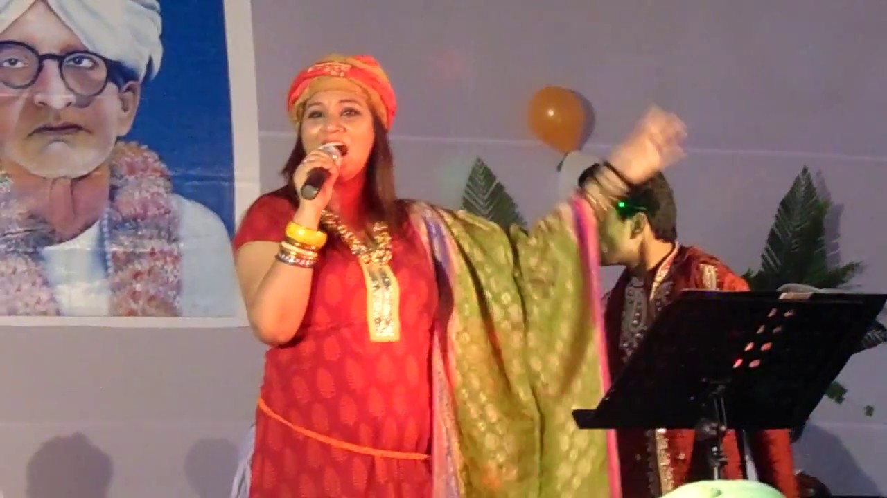 कहता भिखारी हम ना हईं नचनिया। भिखारी ठाकुर By कल्‍पना ।