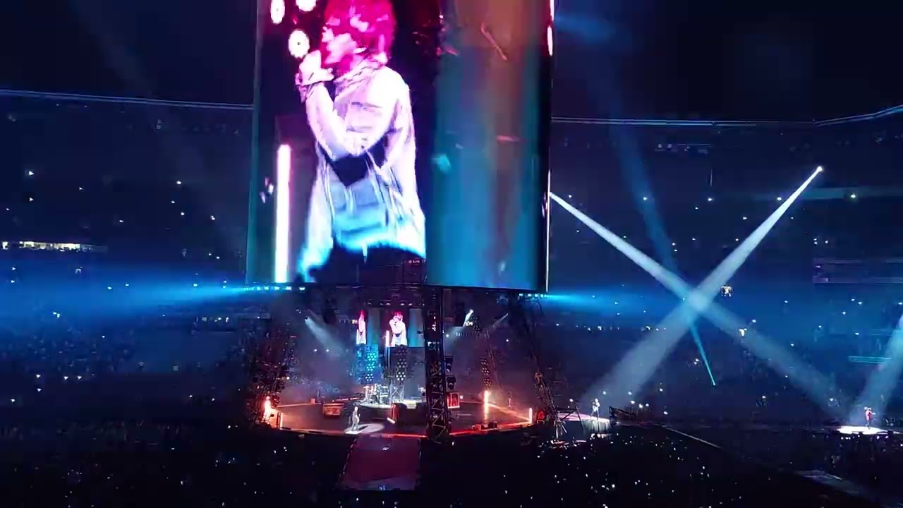 Indochine - L'Aventurier - Central Tour - Groupama Stadium (Lyon) - HD (25/06/22)