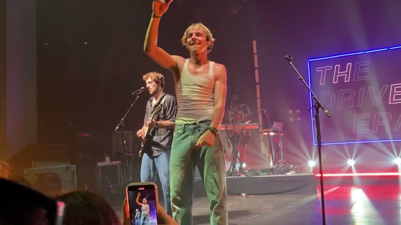 The Driver Era - When You Need A Man (Live)