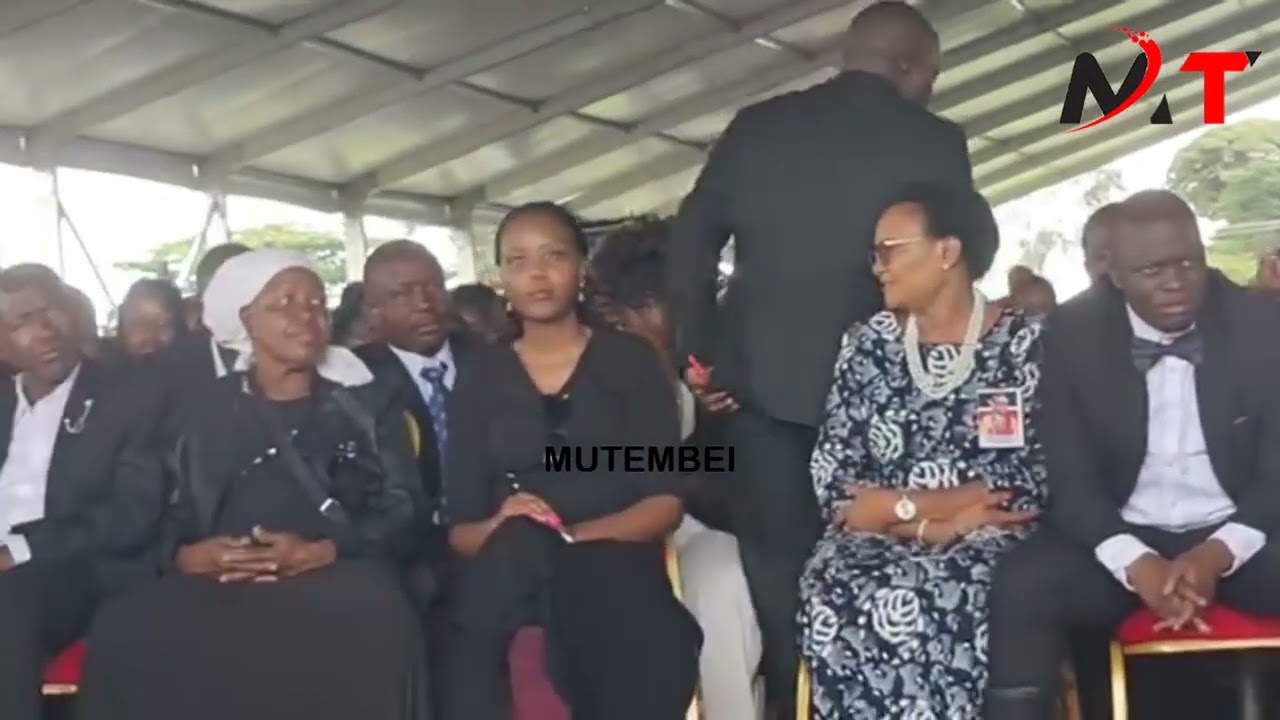 LIGHT MOMENTS AS NAROK WOMEN REP REBECCA CHAT WITH LATE MP NG'ENO WIFE IN EMURUA DIKIRR!!!