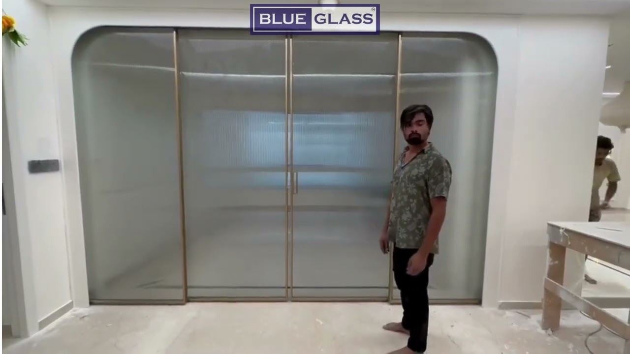 Synchronous Sliding Doors with Fluted Glass (2+2)