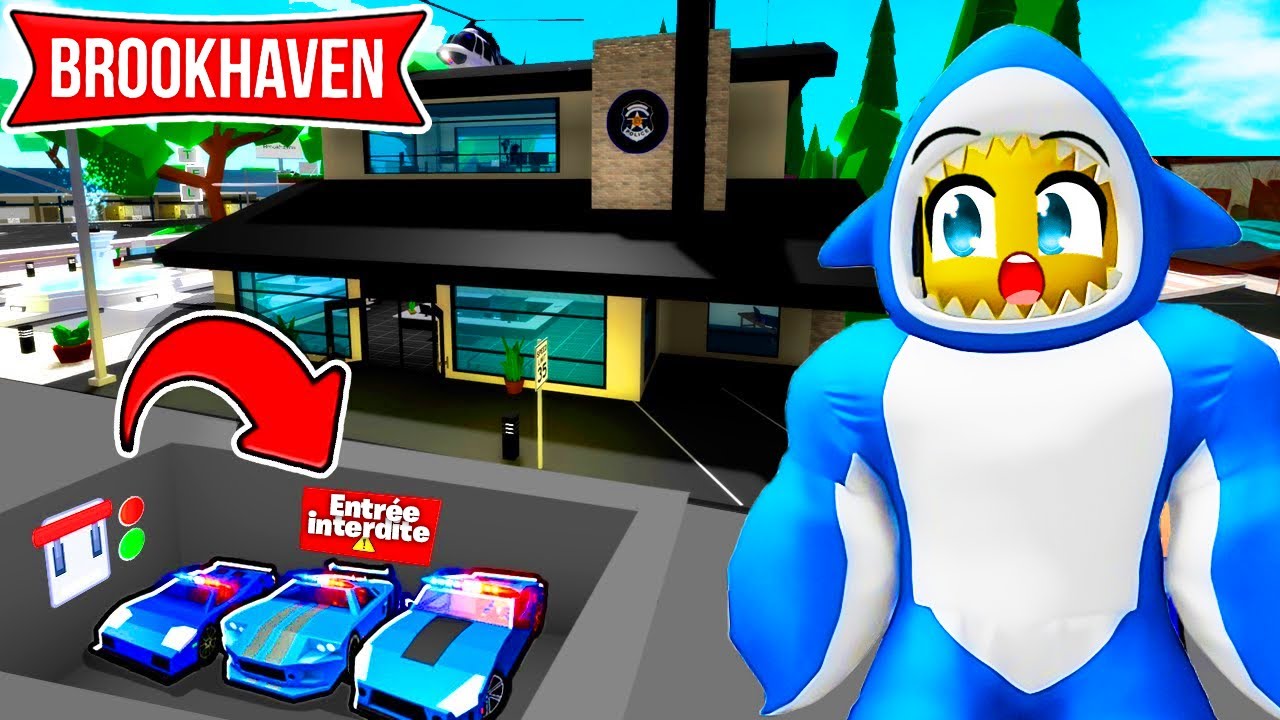 J'AI DÉCOUVERT La BASE SECRÈTE de la POLICE MILLIONNAIRE sur BROOKHAVEN !