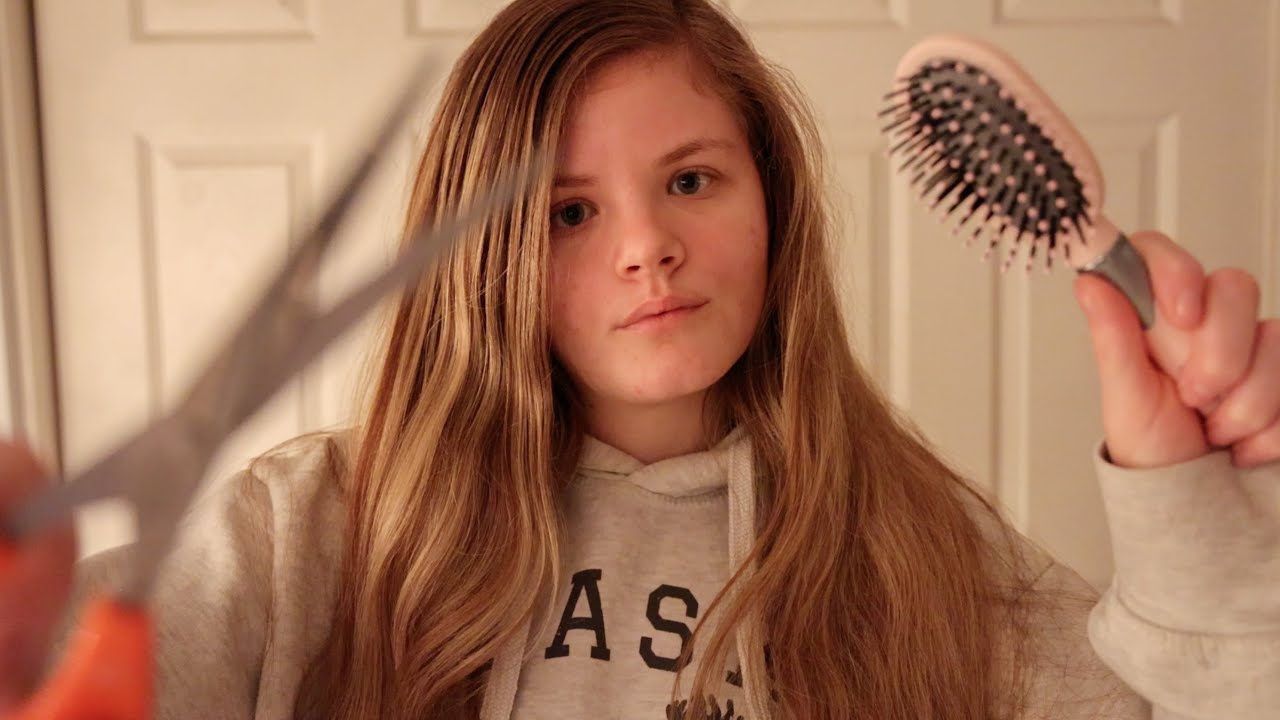 ASMR GIVING YOU A HAIRCUT