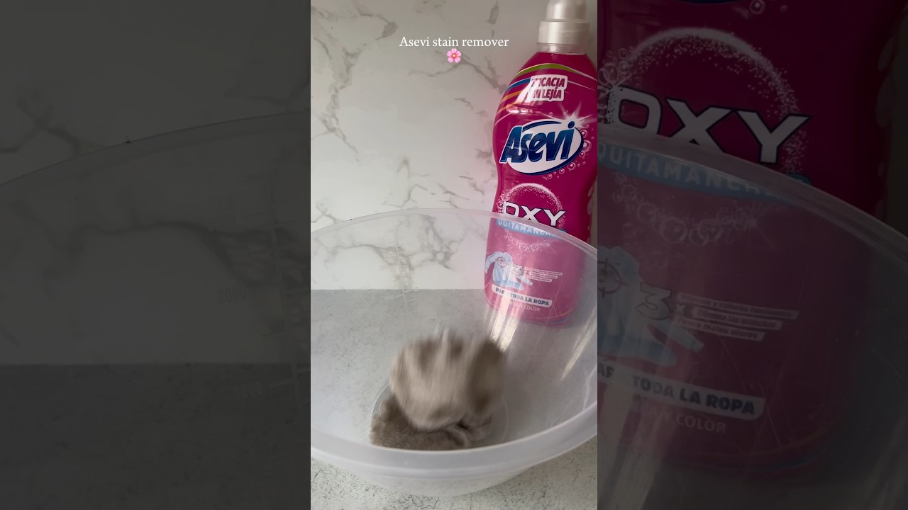 Asevi stain remover 🌸 #asevi #spanishcleaning #cleaningproducts #whites #laundry #laundrytok #fyp