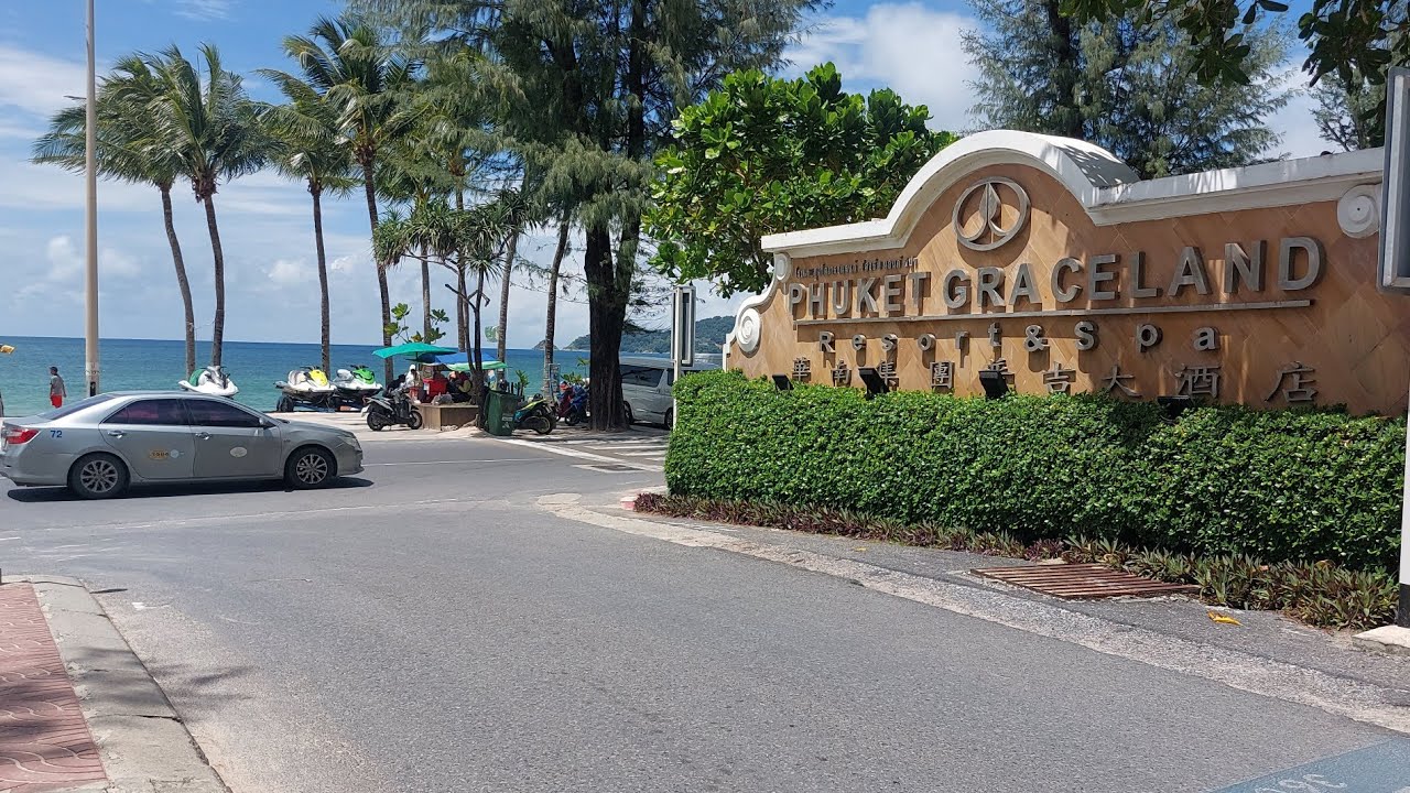 Soi Graceland Resort - Ibis - Chaloemphrakiat, Patong, Phuket, Thailand