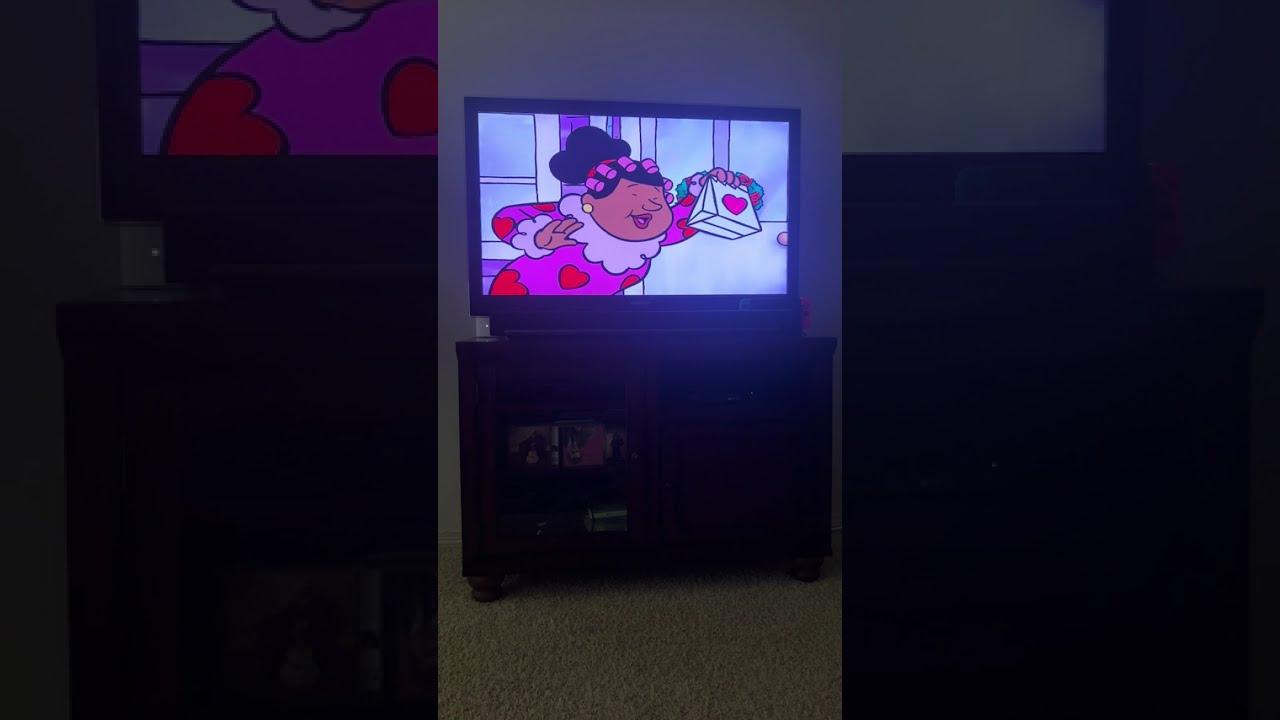 Opening to Clifford the Big Red Dog Be My Big Red Valentine 2003 DVD (2008 Rerelease) 