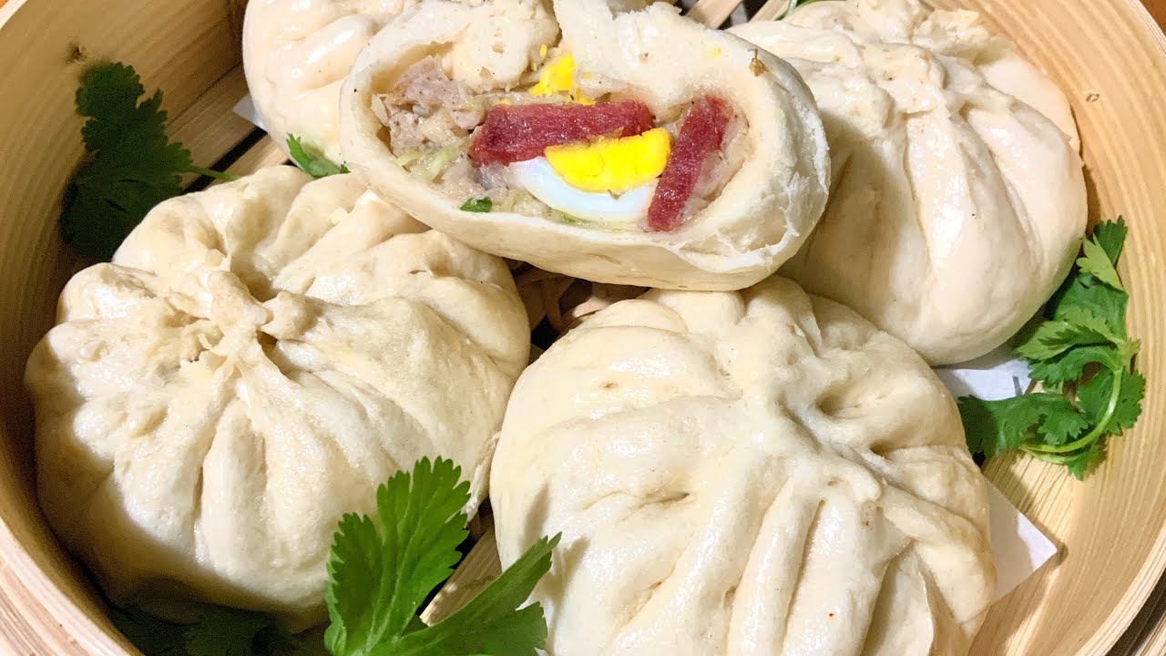 របៀបធ្វេីនំប៉ាវ/Chinese Steamed Pork Bun