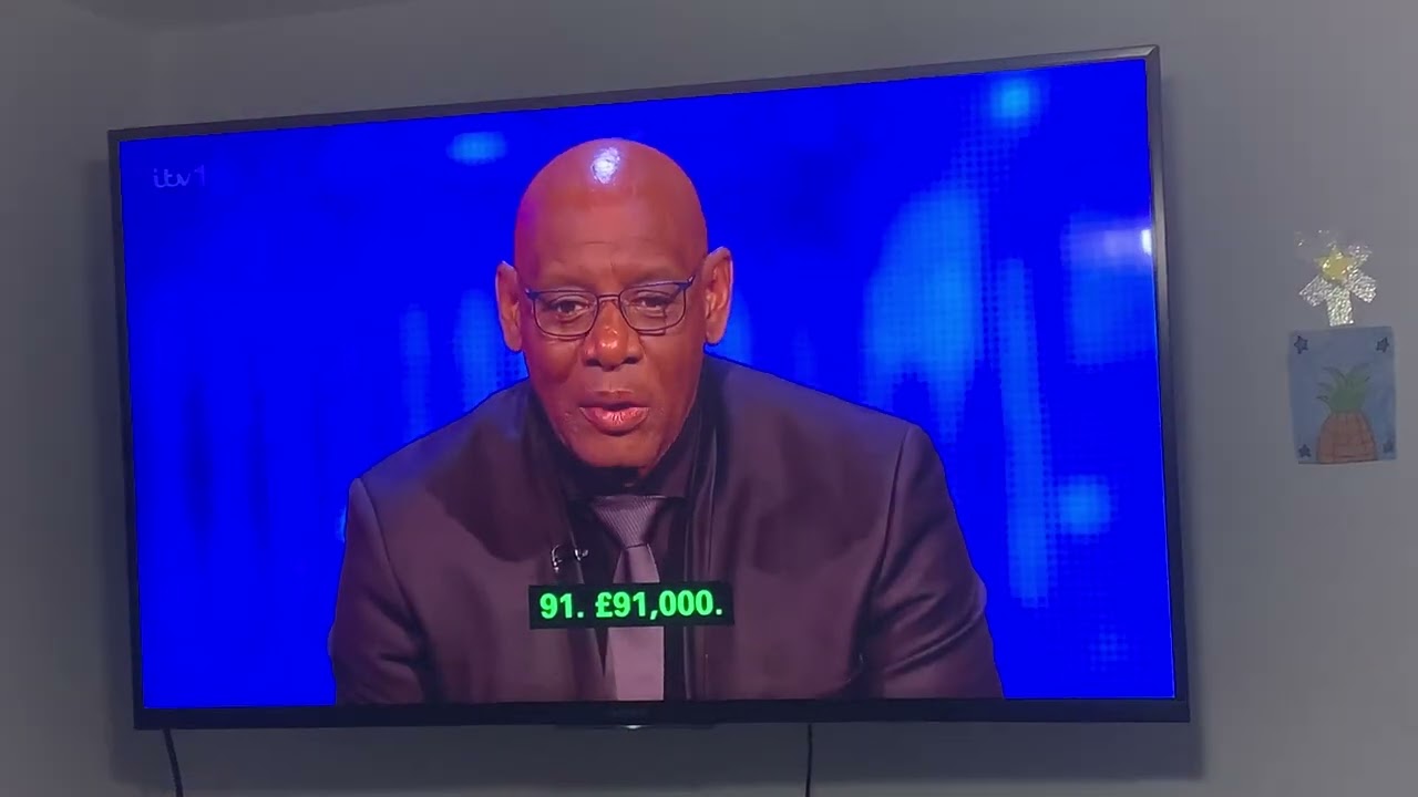 The Chase | Shaun Wallace The Sneaky Fox Guy 'The Dark Destroyer' Went Like "Minus 2!" Very Funny!