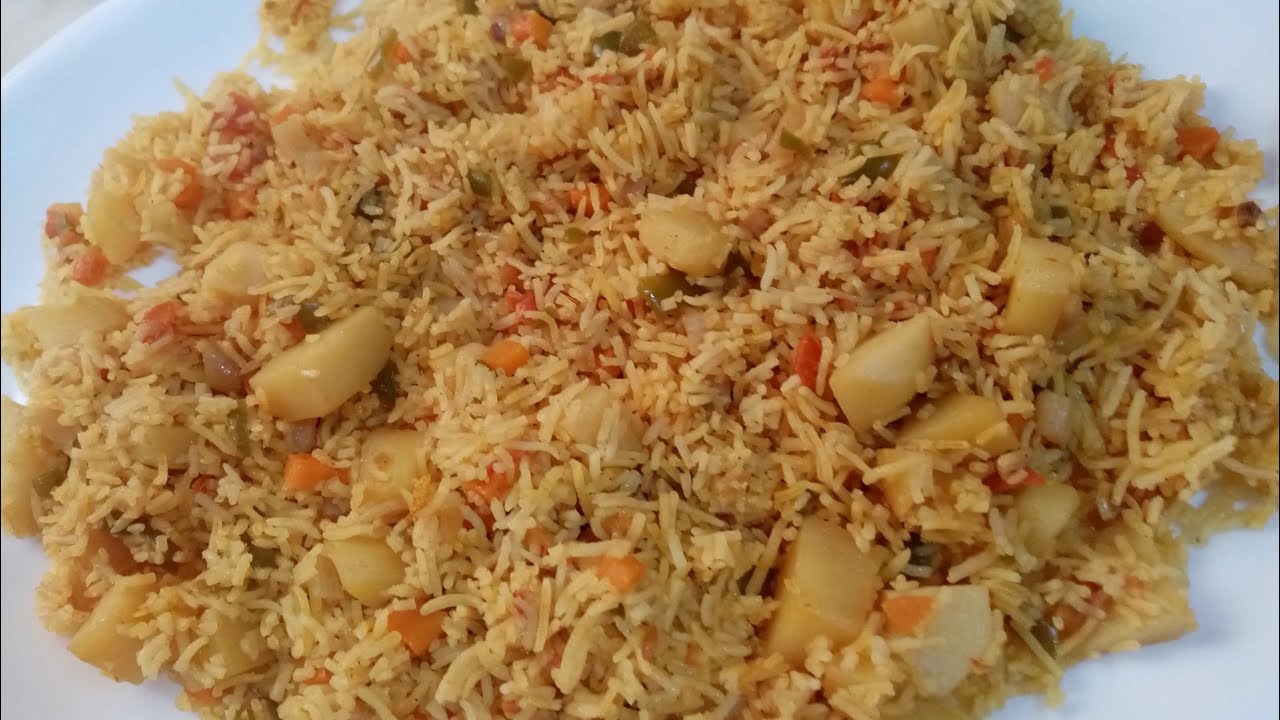 HOW TO PREPARE RICE AND IRISH POTATOES FOR LUNCH IN ONLY 30 MINUTES.