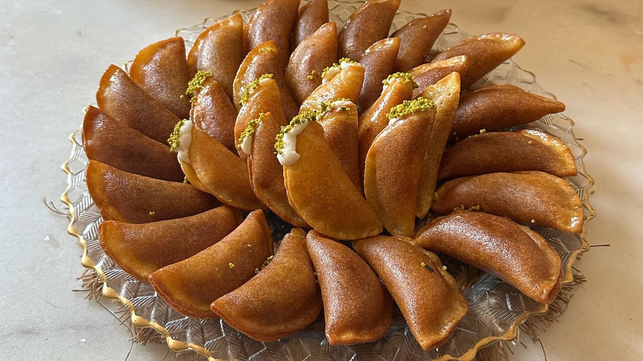 القطايف لرمضان ٢٠٢٥🌙علي اصولها اظبط من المخابز 👌هخلصكم من اي جدال عليها بعد الفيديو ده❤️