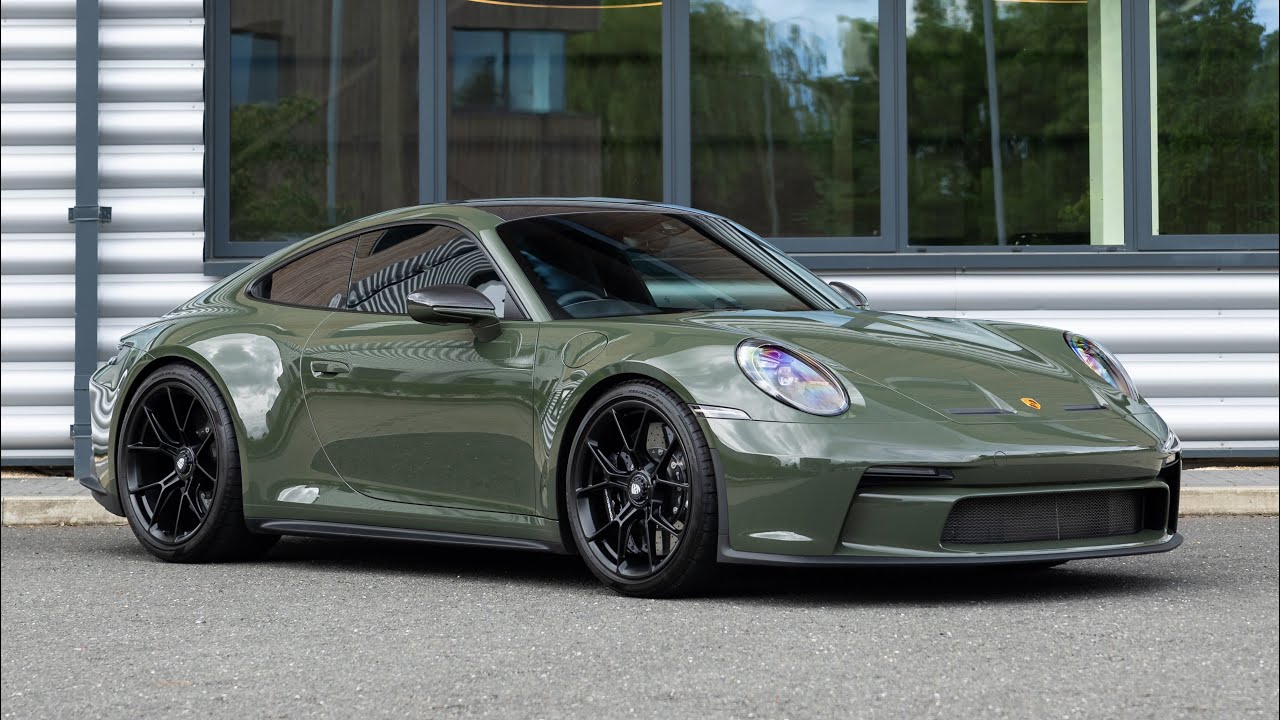 2022 Porsche 911 (992) GT3 Touring - PTS Black Olive - Walkaround (4K)