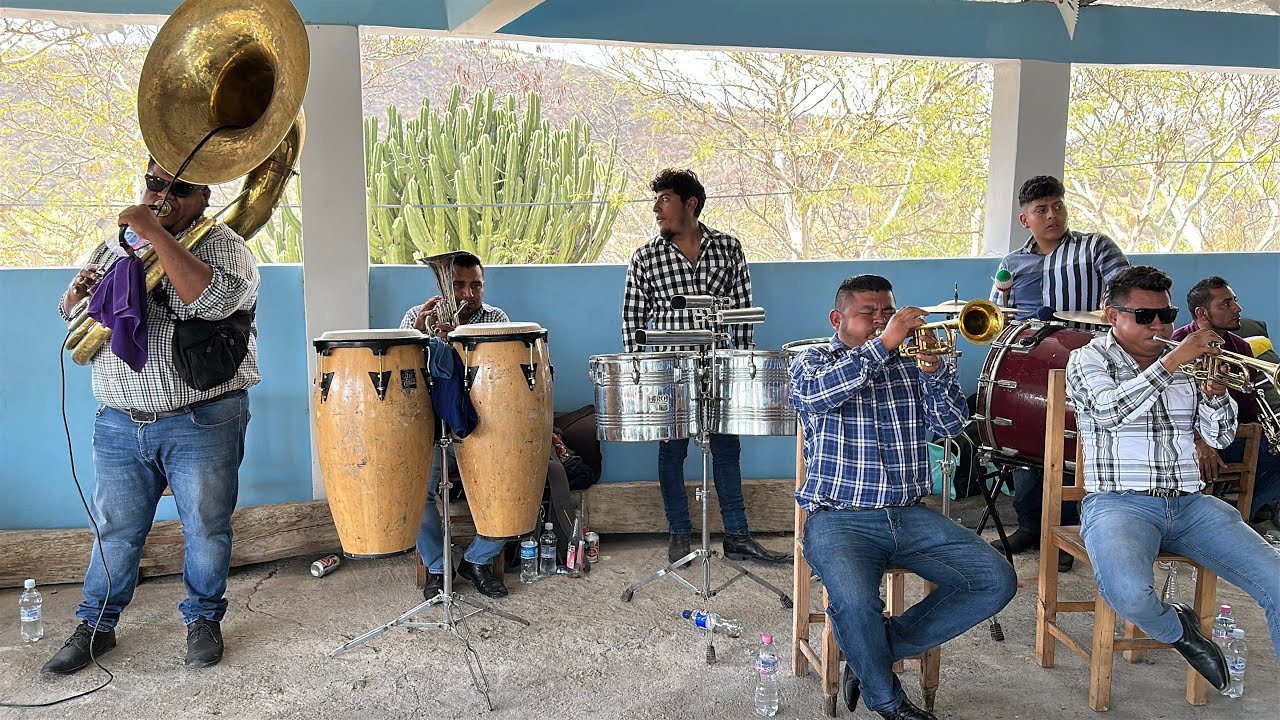 Banda Mi Ranchito en la Cofradía Municipal de Xayacatlán de Bravo 29 de Enero de 2025