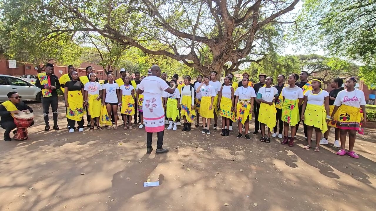 mapungubwe choir practice by epp mhinga