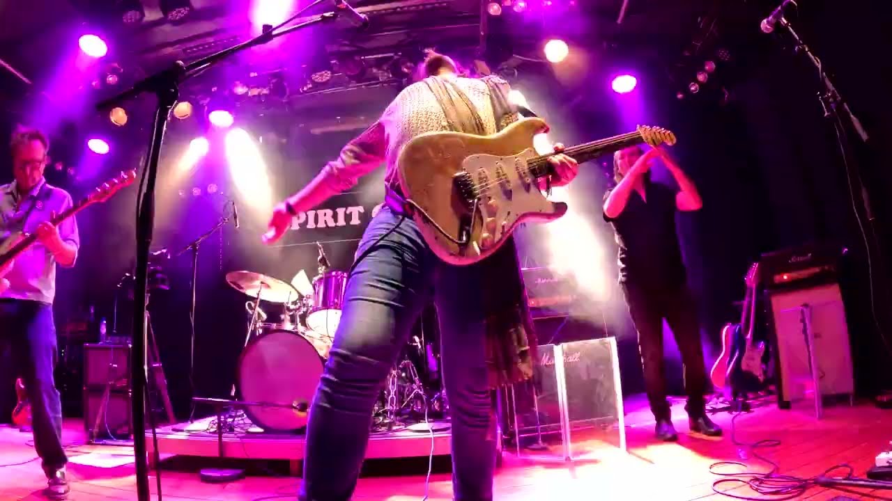 Jason Barwick , Puple Haze Jimi Hendrix cover au Spirit of 66 @fender @marshall