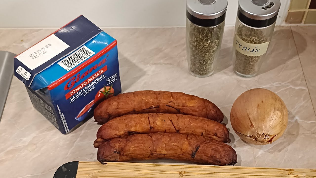Live - vařen&iacute; je z&aacute;bava - &scaron;pagety s klob&aacute;sou